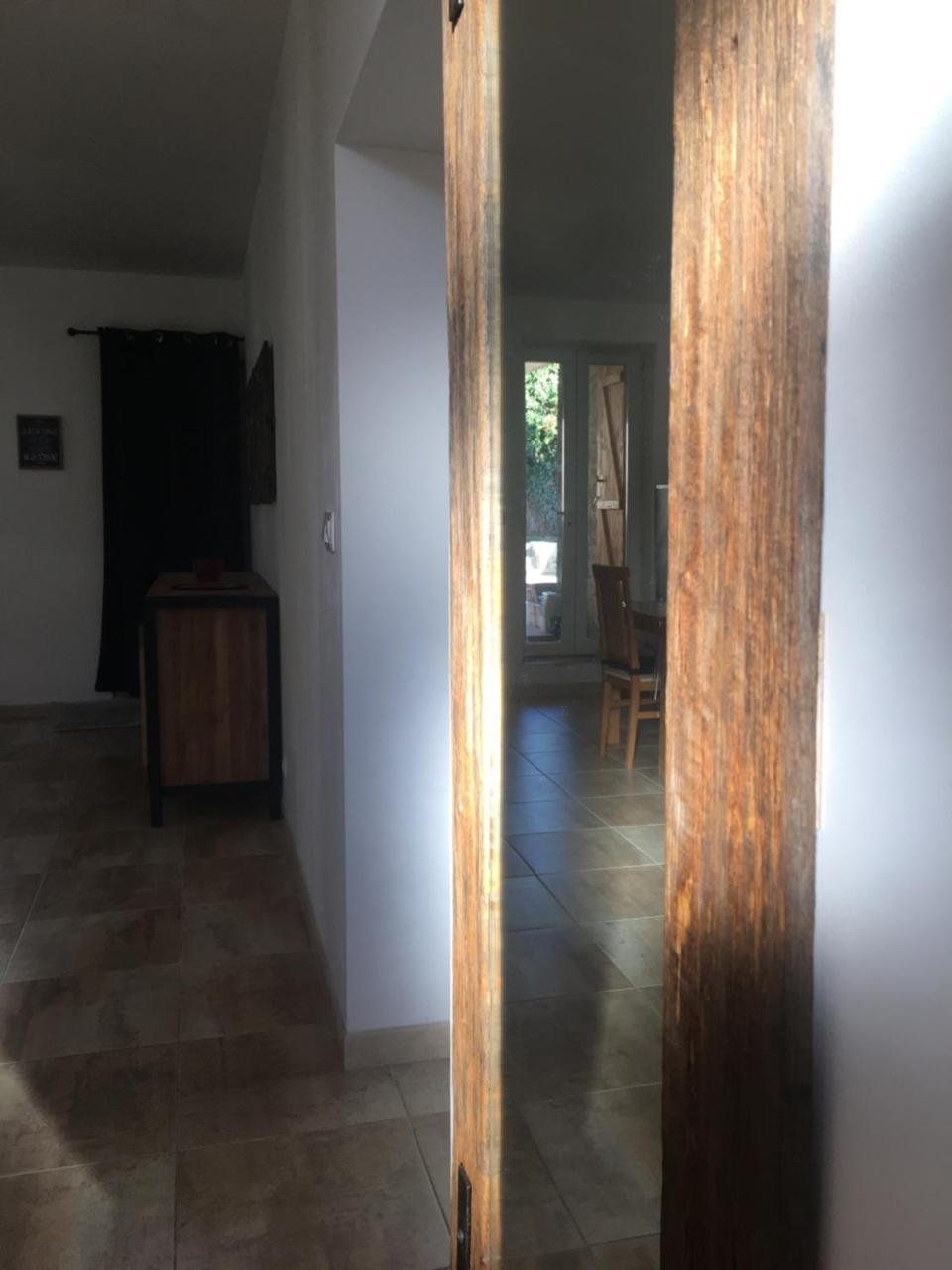 La Maison De Salavas Vallon-Pont-dʼArc Esterno foto